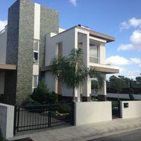 Вилла в горах, в пригороде, в лесу, у моря на Кипре, Лимасол, 150 кв.м.