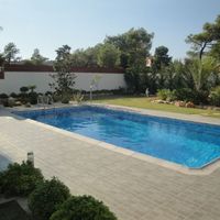 Вилла в горах, в пригороде, в лесу, у моря на Кипре, Лимасол, 150 кв.м.