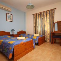 Elite real estate in the suburbs, at the seaside in Republic of Cyprus, Eparchia Pafou, 160 sq.m.