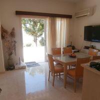 Villa in the big city, at the spa resort, in the suburbs, at the seaside in Republic of Cyprus, Eparchia Pafou, 200 sq.m.