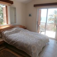Villa in the big city, at the spa resort, in the suburbs, at the seaside in Republic of Cyprus, Eparchia Pafou, 200 sq.m.