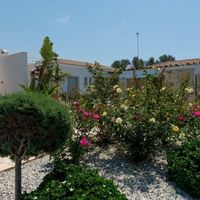 Elite real estate in the suburbs, at the seaside in Republic of Cyprus, Eparchia Pafou, 200 sq.m.