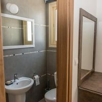 Elite real estate in the suburbs, at the seaside in Republic of Cyprus, Eparchia Pafou, 200 sq.m.