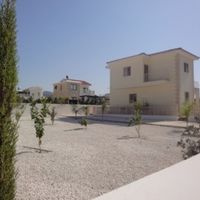 Villa at the spa resort, at the seaside in Republic of Cyprus, Eparchia Pafou, 140 sq.m.