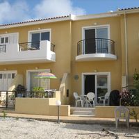 Апартаменты в горах, в пригороде, у моря на Кипре, Пафос, 95 кв.м.