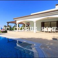 Elite real estate in the suburbs, at the seaside in Republic of Cyprus, Polis, 370 sq.m.