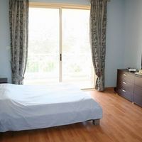 Elite real estate in the suburbs, at the seaside in Republic of Cyprus, Eparchia Pafou, 330 sq.m.