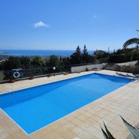 Apartment in the big city, in the mountains, in the suburbs, at the seaside in Republic of Cyprus, Eparchia Pafou, 153 sq.m.