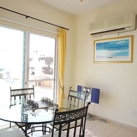 Вилла в большом городе, в горах, в пригороде, у моря на Кипре, Пафос, 150 кв.м.