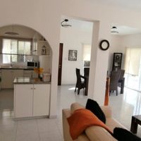 Villa in the mountains, in the suburbs, at the seaside in Republic of Cyprus, Eparchia Pafou, 140 sq.m.