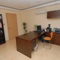 Elite real estate in the big city, in the mountains, in the suburbs, at the seaside in Republic of Cyprus, Eparchia Pafou, 467 sq.m.