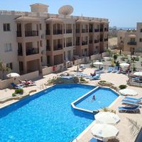 Bungalow in the big city, at the spa resort, at the seaside in Republic of Cyprus, Eparchia Pafou, 90 sq.m.