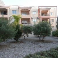 Bungalow in the big city, at the spa resort, at the seaside in Republic of Cyprus, Eparchia Pafou, 90 sq.m.