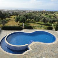 Элитная недвижимость в пригороде, у моря на Кипре, Пафос, 500 кв.м.