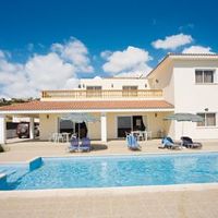 Элитная недвижимость в пригороде, у моря на Кипре, Пафос, 250 кв.м.