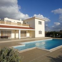 Элитная недвижимость в пригороде, у моря на Кипре, Пафос, 250 кв.м.