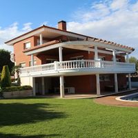 Villa in Spain, Catalunya, Calafell, 689 sq.m.
