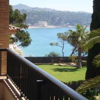 Villa at the seaside in Spain, Catalunya, Girona, 500 sq.m.