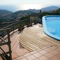 Villa in Spain, Catalunya, Girona, 200 sq.m.