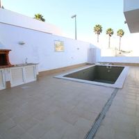 Вилла у моря в Португалии