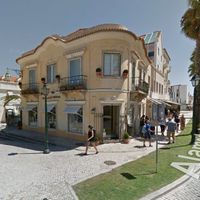 Другая коммерческая недвижимость в большом городе в Португалии, Кашкайш