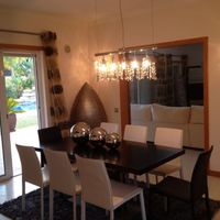 Вилла в пригороде в Португалии