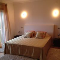 Вилла в пригороде в Португалии