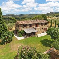 Elite real estate in the mountains, in the village, by the lake, in the forest in Italy, Umbria, 250 sq.m.