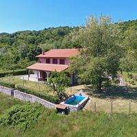 Villa in the mountains, in the forest in Italy, Grosseto, 200 sq.m.