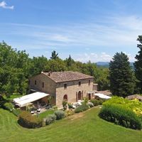 Villa in the mountains, at the spa resort, in the forest in Italy, Siena, 350 sq.m.
