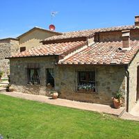 House in the mountains, in the forest in Italy, Siena, 240 sq.m.