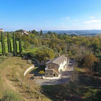 House in the mountains, in the forest in Italy, Siena, 160 sq.m.