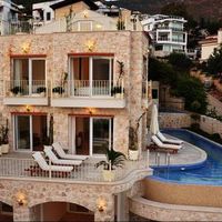 Вилла в горах, у моря в Турции, Анталья, 300 кв.м.