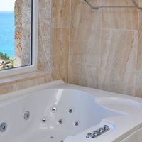 Вилла в горах, у моря в Турции, Анталья, 300 кв.м.