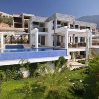 Вилла в горах, у моря в Турции, Калкан, 400 кв.м.