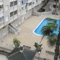 Квартира в большом городе, на спа-курорте, у моря в Испании, Валенсия, Торревьеха, 52 кв.м.