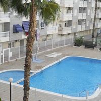 Квартира в большом городе, на спа-курорте, у моря в Испании, Валенсия, Торревьеха, 52 кв.м.