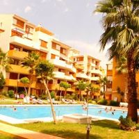 Apartment in the big city, at the spa resort, at the seaside in Spain, Comunitat Valenciana, Torrevieja, 112 sq.m.