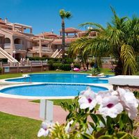 Bungalow in the big city, at the spa resort, at the seaside in Spain, Comunitat Valenciana, Alicante, 78 sq.m.