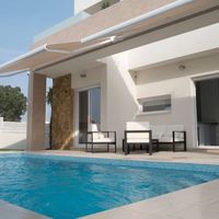 Villa in the big city, at the seaside in Spain, Comunitat Valenciana, Torrevieja, 107 sq.m.