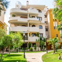 Apartment in the big city, at the seaside in Spain, Comunitat Valenciana, Torrevieja, 154 sq.m.