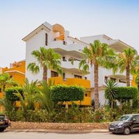 Апартаменты в большом городе, у моря в Испании, Валенсия, Торревьеха, 120 кв.м.