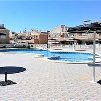 Bungalow in the big city, at the seaside in Spain, Comunitat Valenciana, Torrevieja, 70 sq.m.