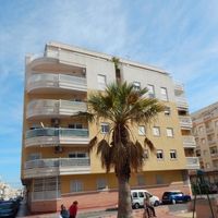 Квартира в большом городе, у моря в Испании, Валенсия, Торревьеха, 60 кв.м.