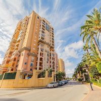 Апартаменты в большом городе, у моря в Испании, Валенсия, Торревьеха, 76 кв.м.