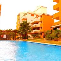 Апартаменты в большом городе, у моря в Испании, Валенсия, Торревьеха, 78 кв.м.