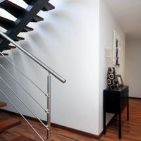 Вилла в большом городе, в горах, у моря в Испании, Валенсия, Альтеа, 220 кв.м.