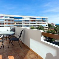 Апартаменты на спа-курорте, у моря в Испании, Валенсия, Торревьеха, 96 кв.м.