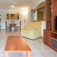 Apartment at the spa resort, at the seaside in Spain, Comunitat Valenciana, Alicante, 93 sq.m.