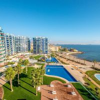 Апартаменты в большом городе, у моря в Испании, Валенсия, Торревьеха, 85 кв.м.